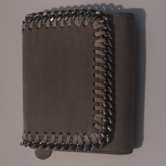 Stella Mc Cathy Gray Wallet - Picture 8 of 8